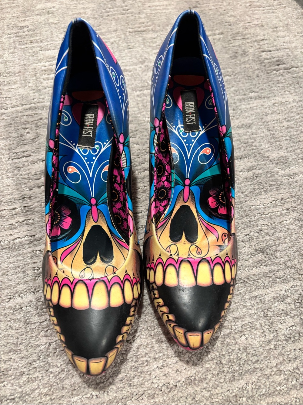 Iron fist Bold Multi-Color Printed Pointed-Toe Heels size 11 - Picture 2 of 4